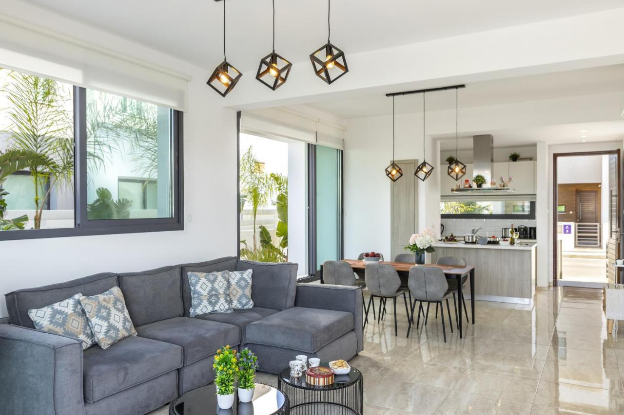 Pernera Beach Villa Protaras Zewnętrze zdjęcie
